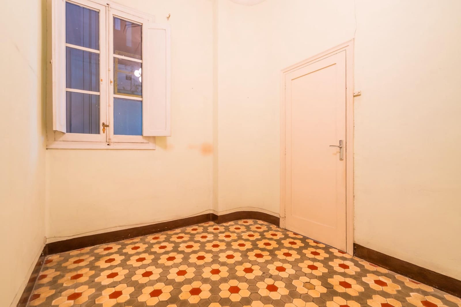 5 makuuhuone Asunto myytävänä paikassa Valencia kaupunki - 750 000 € (Ref: 9637772)