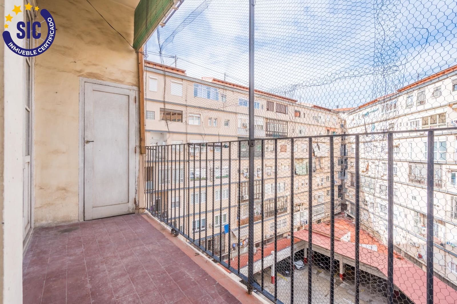 5 bedroom Flat for sale in Valencia city - € 690,000 (Ref: 9637772)