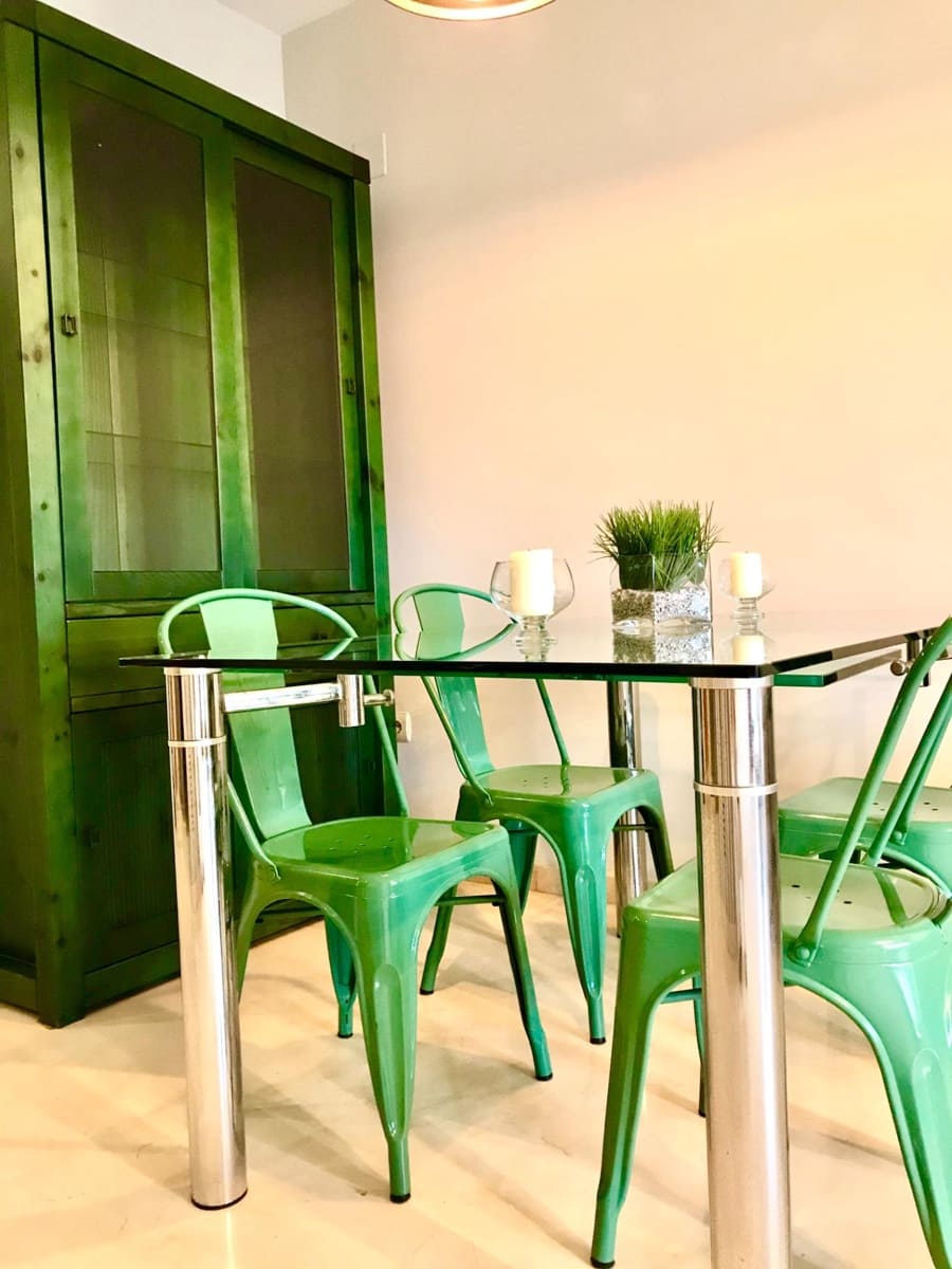 2 soverom Leilighet til leie i Valencia by med svømmebasseng - € 1 800 (Ref: 9652183)