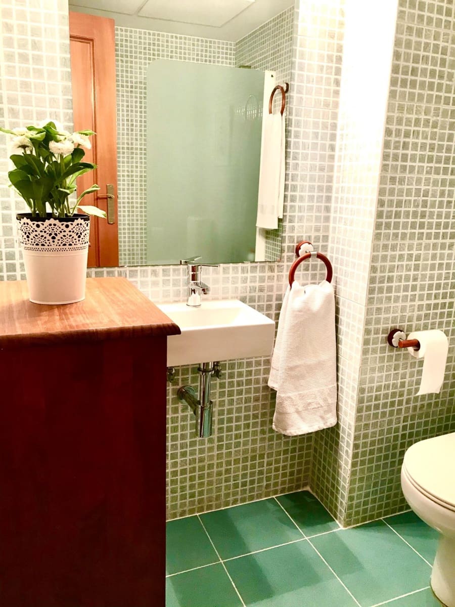 2 soverom Leilighet til leie i Valencia by med svømmebasseng - € 1 800 (Ref: 9652183)