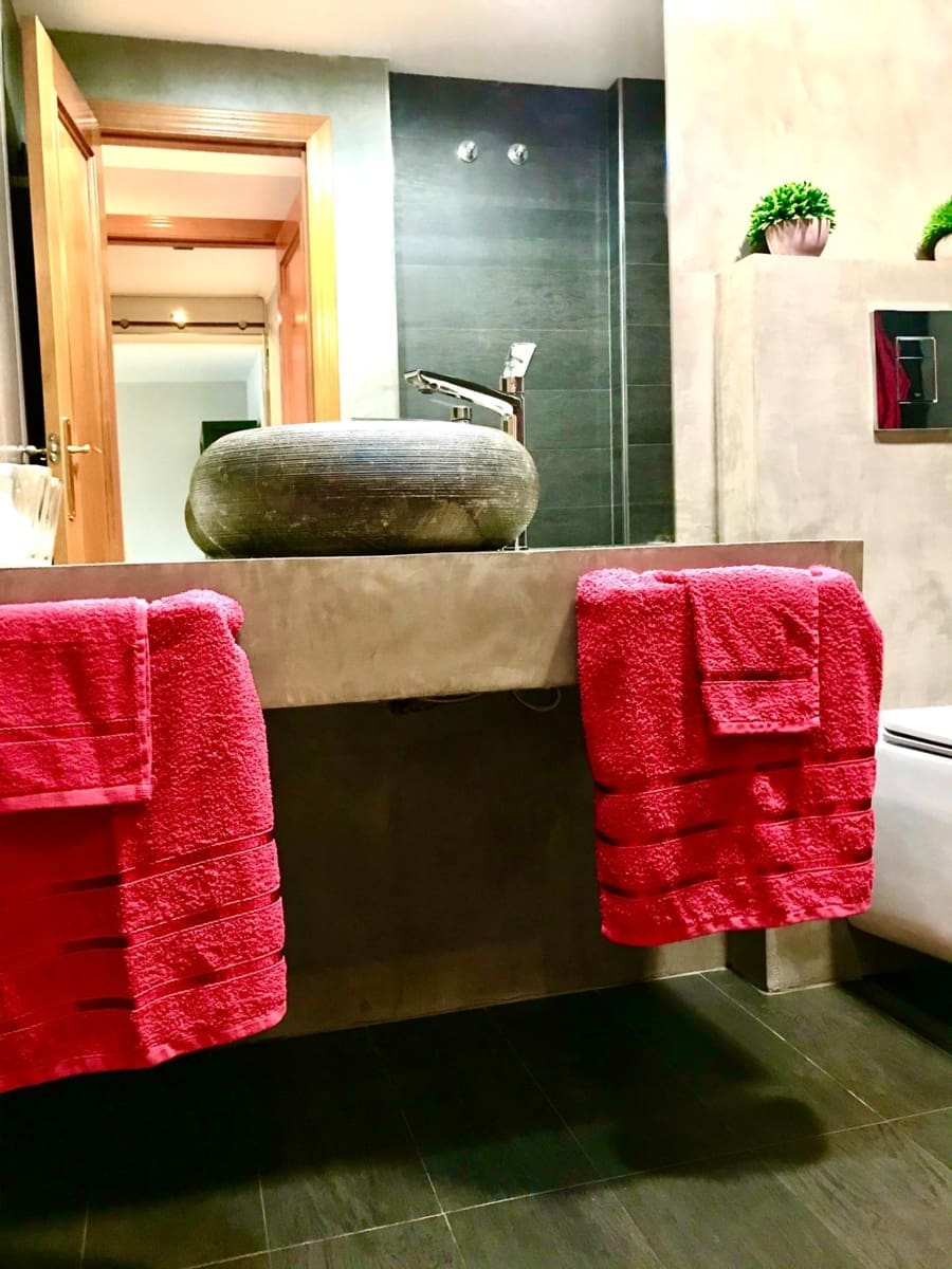 2 soverom Leilighet til leie i Valencia by med svømmebasseng - € 1 800 (Ref: 9652183)