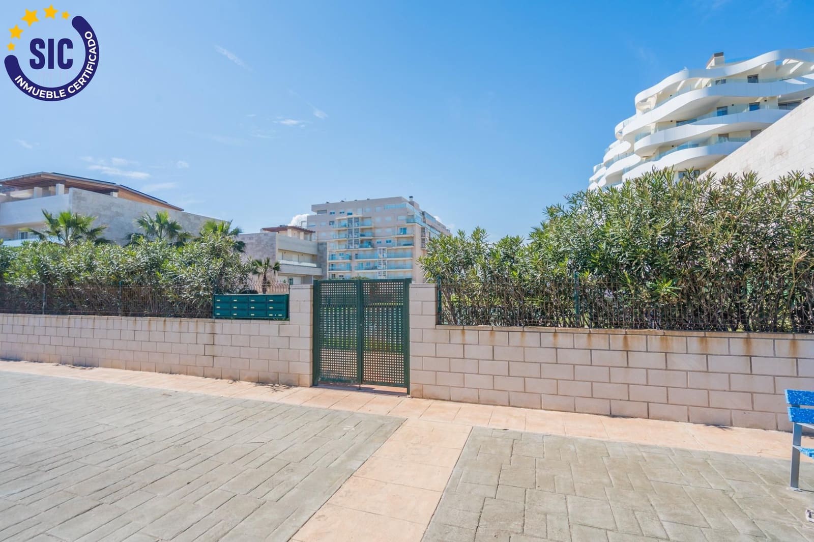 3 makuuhuone Asunto myytävänä paikassa Puig mukana uima-altaan 
autotalli - 549 000 € (Ref: 9670874)