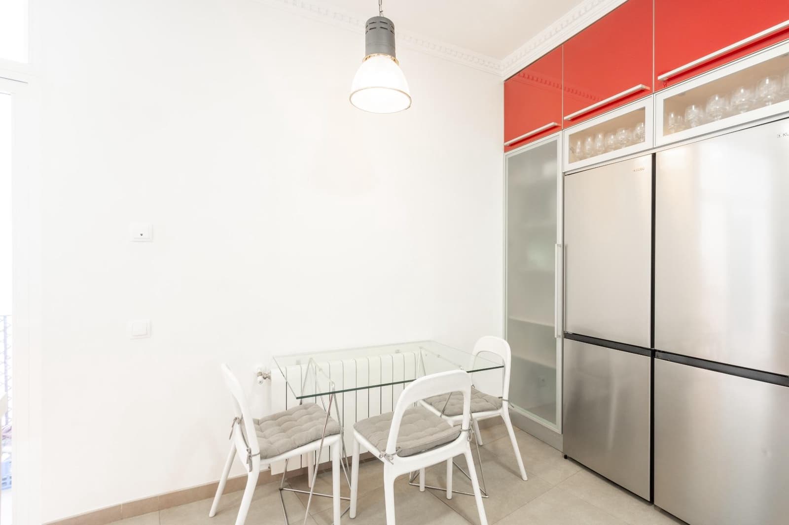 4 bedroom Flat for rent in Valencia city - € 3,800 (Ref: 9679975)