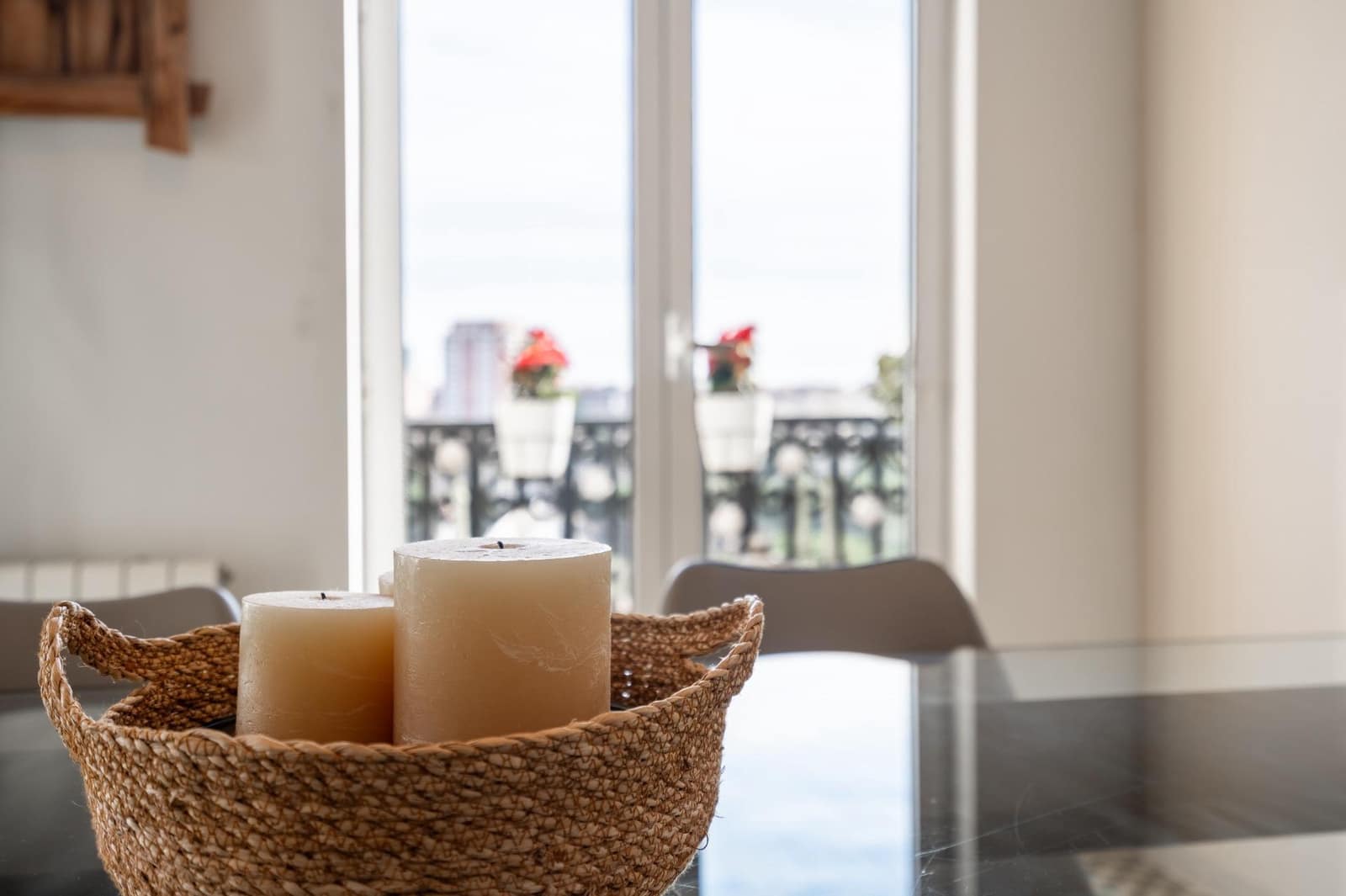 4 bedroom Flat for rent in Valencia city - € 3,800 (Ref: 9679975)