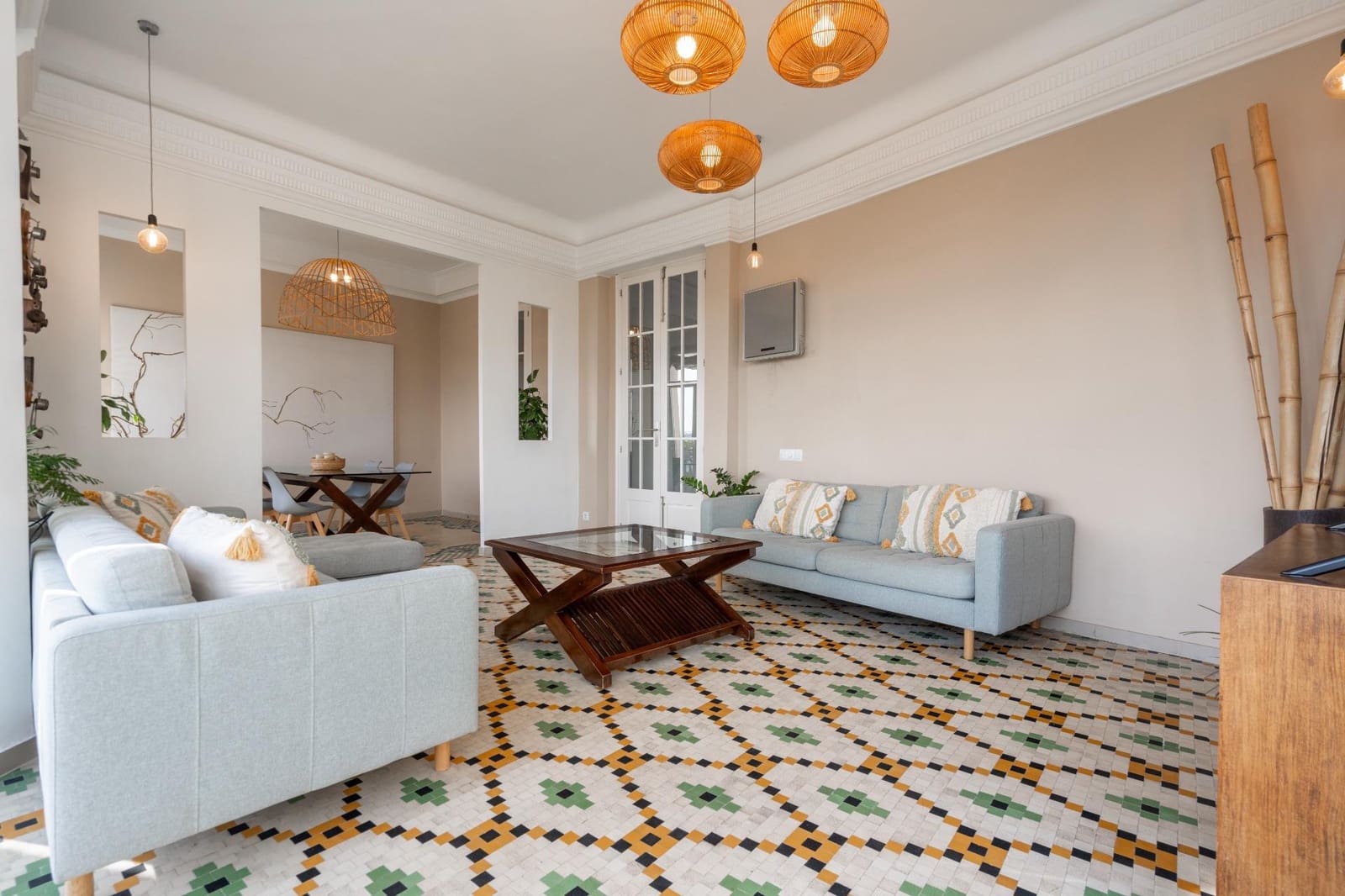 4 bedroom Flat for rent in Valencia city - € 3,800 (Ref: 9679975)