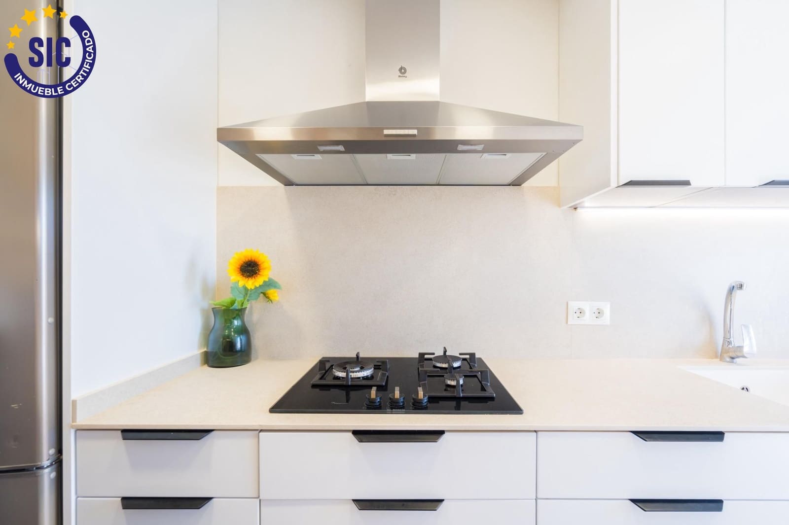 4 bedroom Penthouse for sale in Valencia city - € 540,000 (Ref: 9712144)