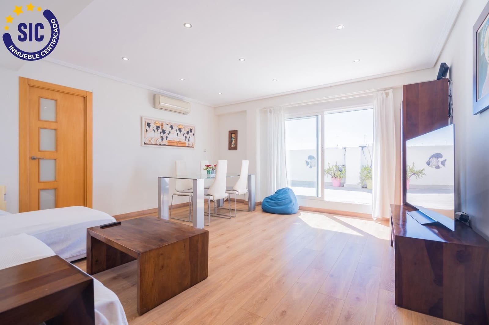 4 bedroom Penthouse for sale in Valencia city - € 540,000 (Ref: 9712144)