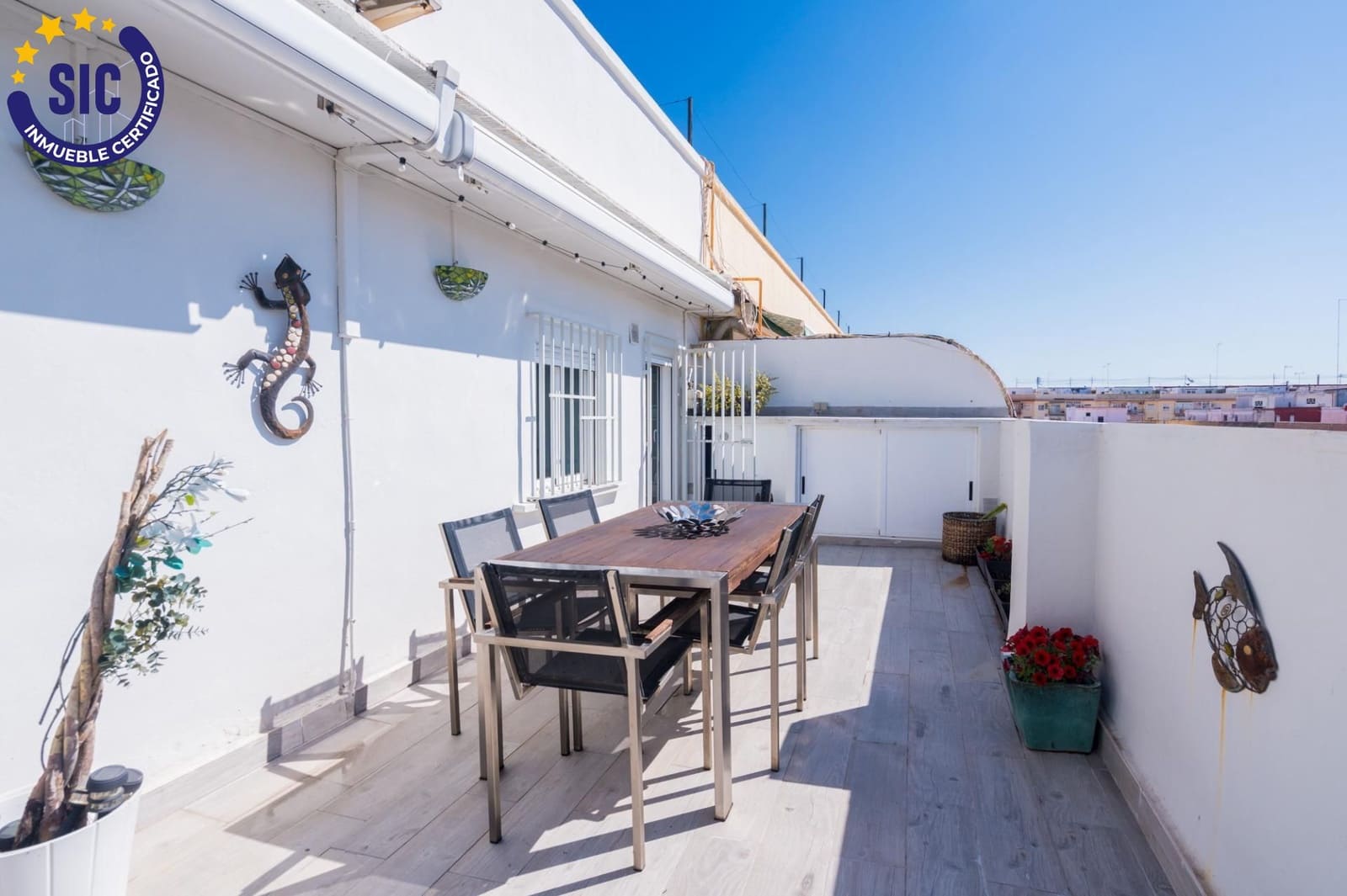4 bedroom Penthouse for sale in Valencia city - € 540,000 (Ref: 9712144)