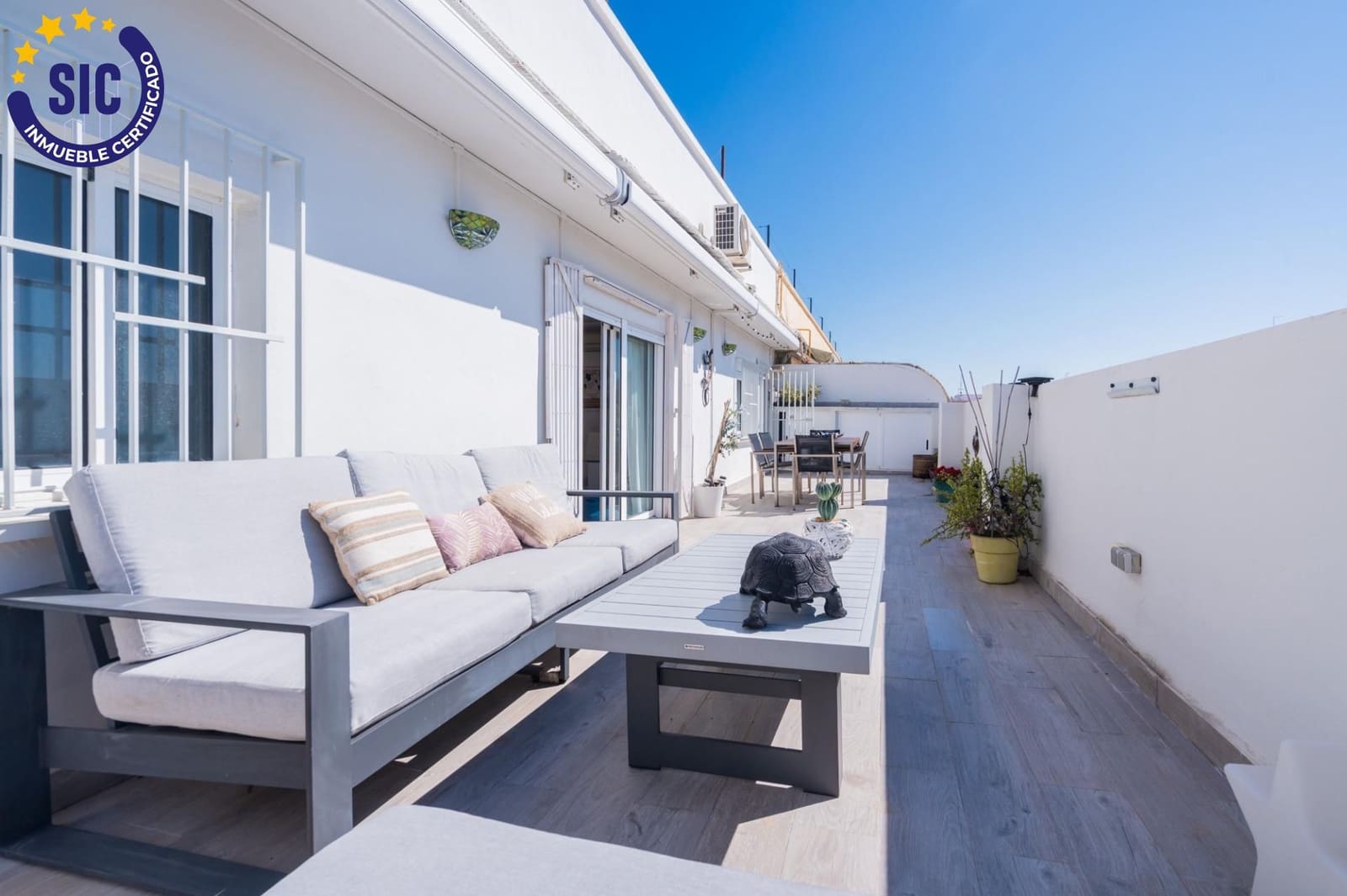 4 bedroom Penthouse for sale in Valencia city - € 540,000 (Ref: 9712144)