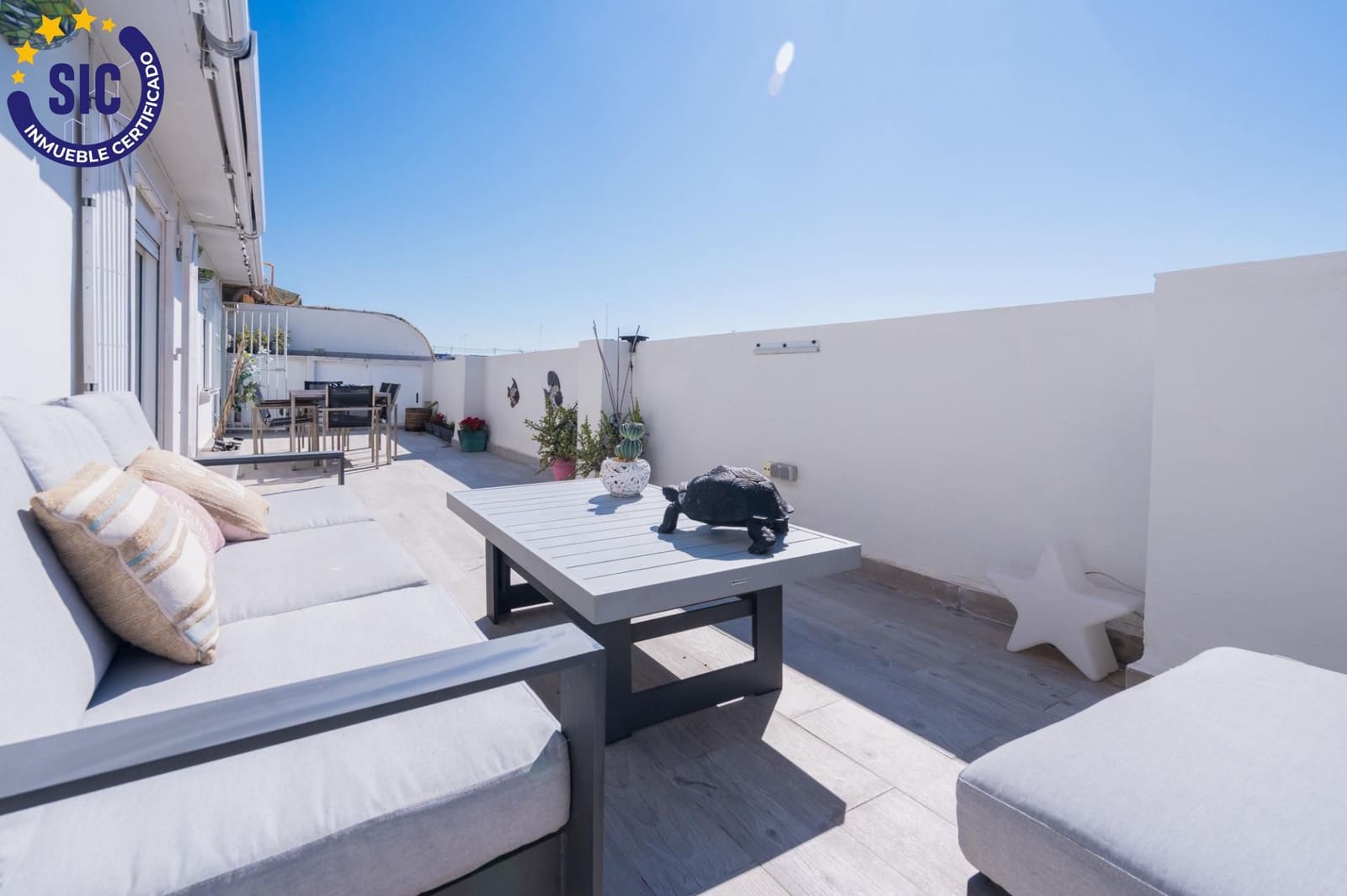4 bedroom Penthouse for sale in Valencia city - € 540,000 (Ref: 9712144)