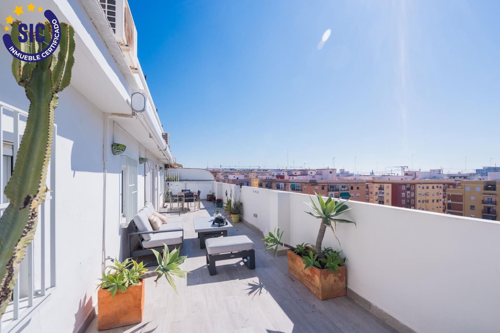 4 bedroom Penthouse for sale in Valencia city - € 540,000 (Ref: 9712144)
