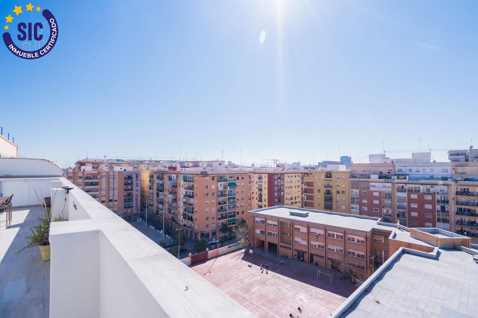 4 bedroom Penthouse for sale in Valencia city - € 540,000 (Ref: 9712144)