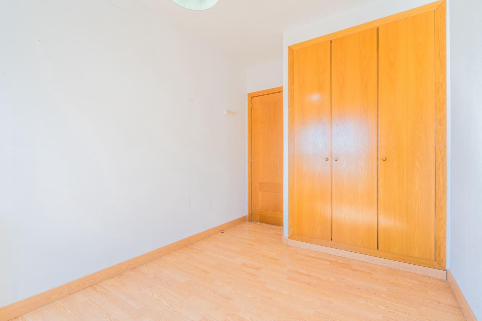 4 bedroom Penthouse for sale in Mislata with pool garage - € 699,000 (Ref: 9715069)