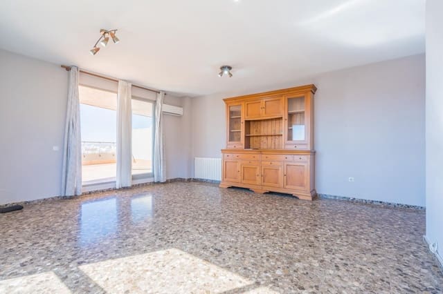 4 soveværelse Penthouse til salg i Mislata med swimmingpool garage - € 699.000 (Ref: 9715069)