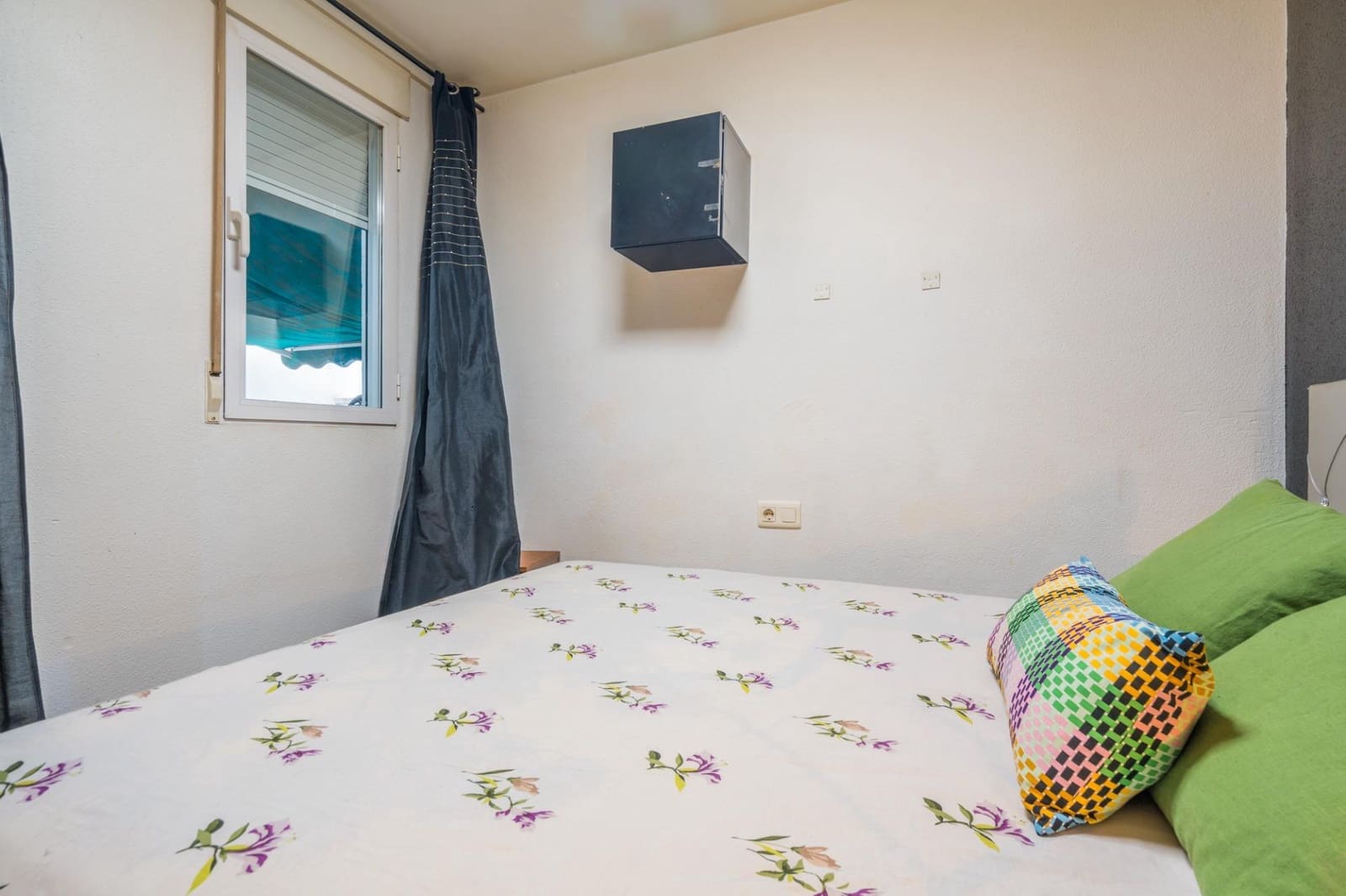 Piso de 3 habitaciones en València ciudad en venta - 295.000 € (Ref: 9732378)