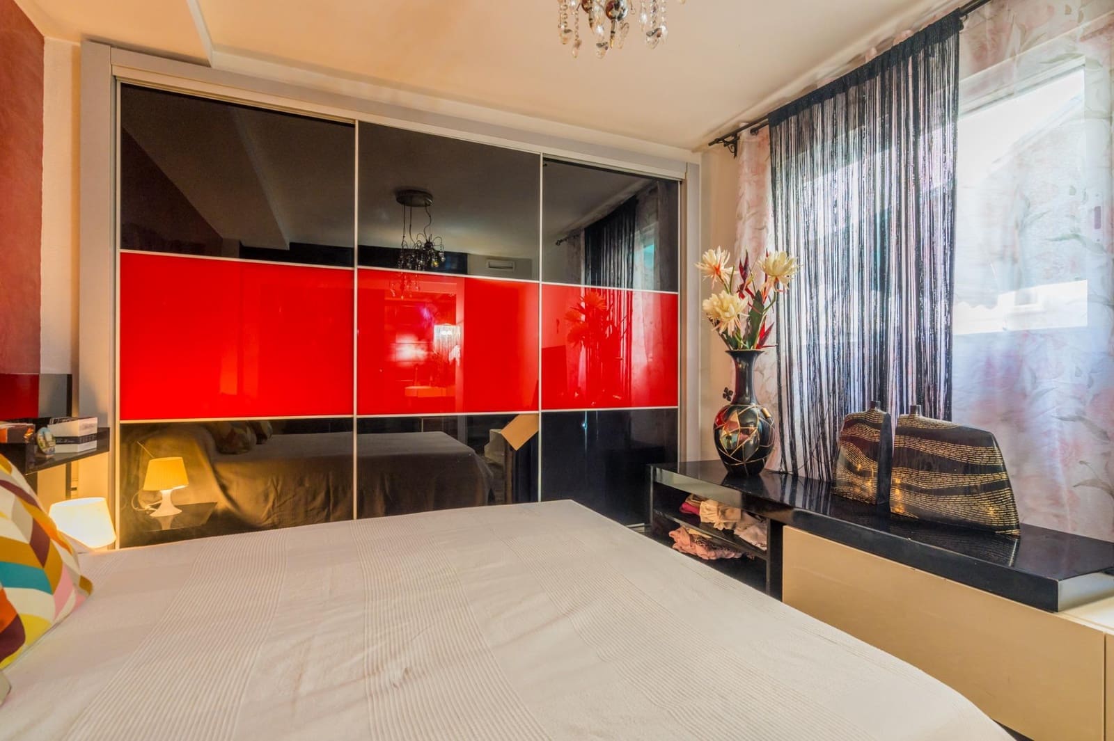 Piso de 3 habitaciones en València ciudad en venta - 295.000 € (Ref: 9732378)