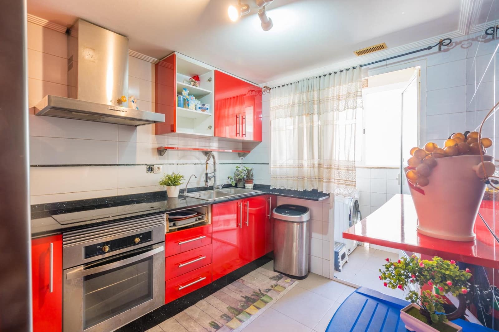 Piso de 3 habitaciones en València ciudad en venta - 295.000 € (Ref: 9732378)