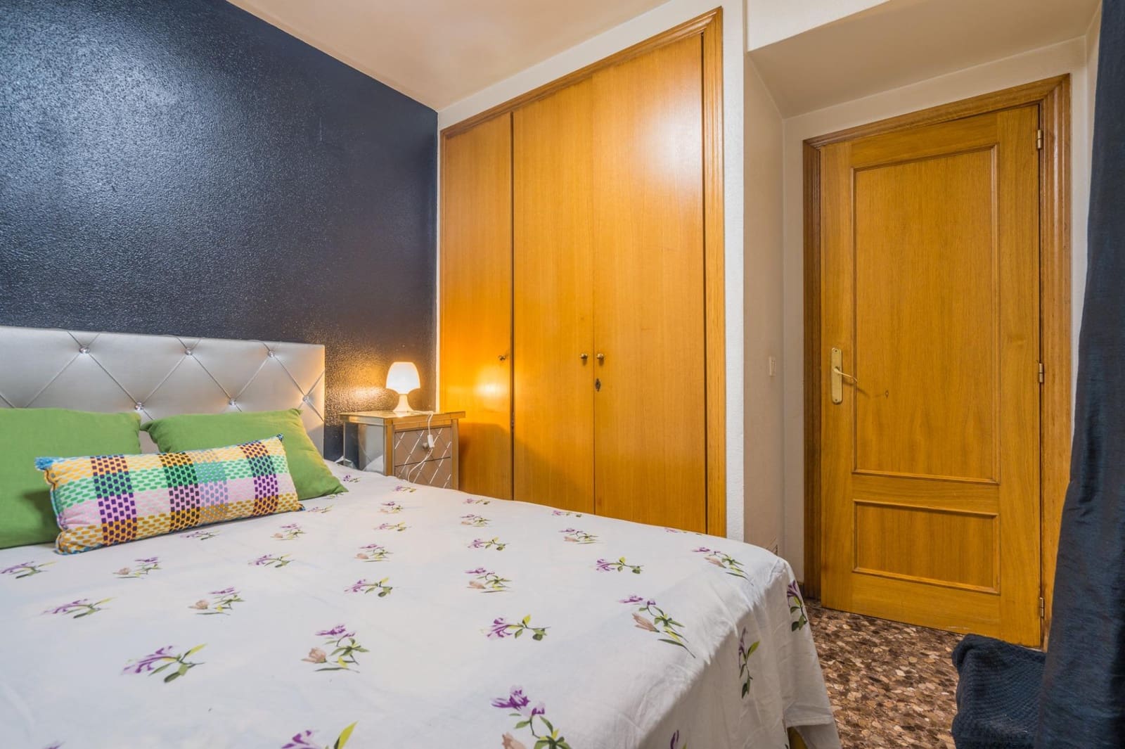 Piso de 3 habitaciones en València ciudad en venta - 295.000 € (Ref: 9732378)