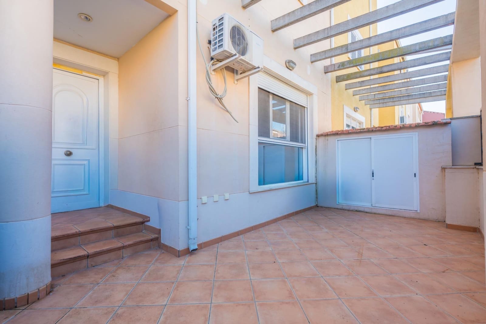 4 Zimmer Reihenhaus zu verkaufen in Pucol mit Garage - 290.000 € (Ref: 9738959)