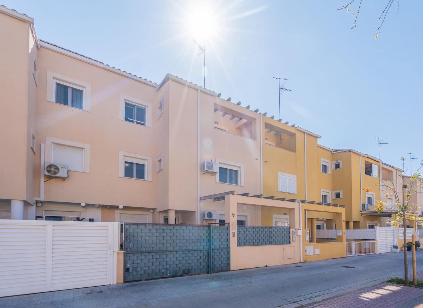 4 Zimmer Reihenhaus zu verkaufen in Pucol mit Garage - 290.000 € (Ref: 9738959)