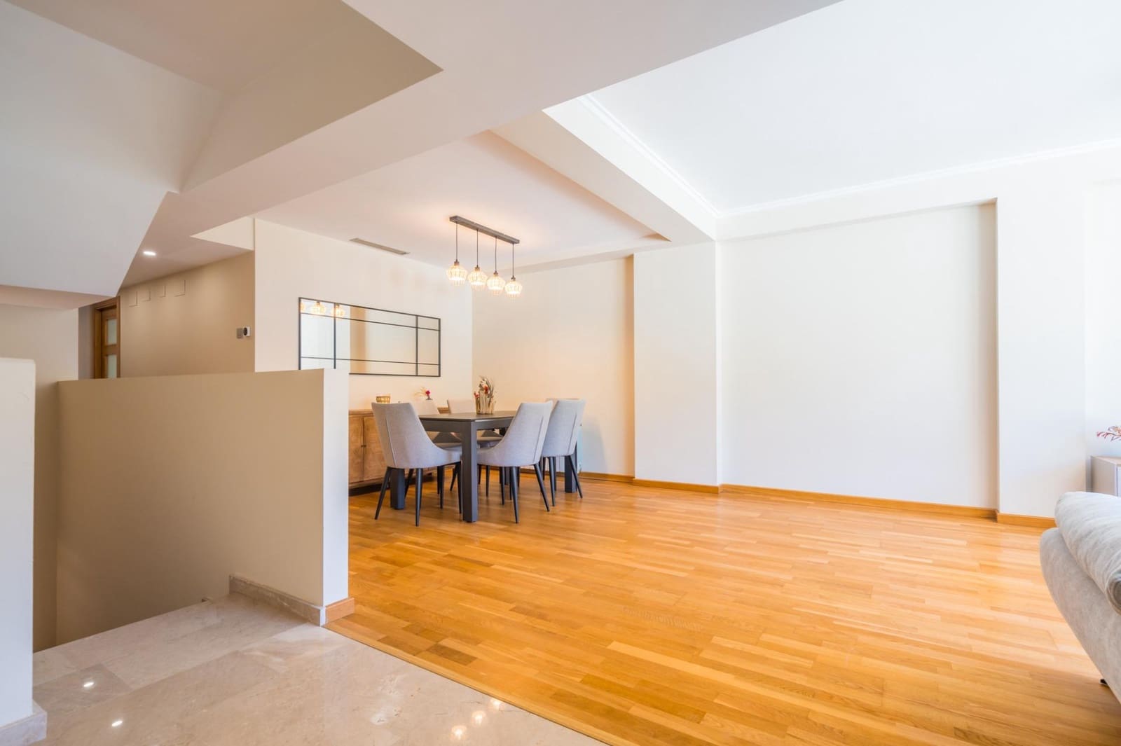 4 camera da letto Villetta a Schiera in vendita in San Antonio de Benageber con piscina garage - 450.000 € (Rif: 9791218)