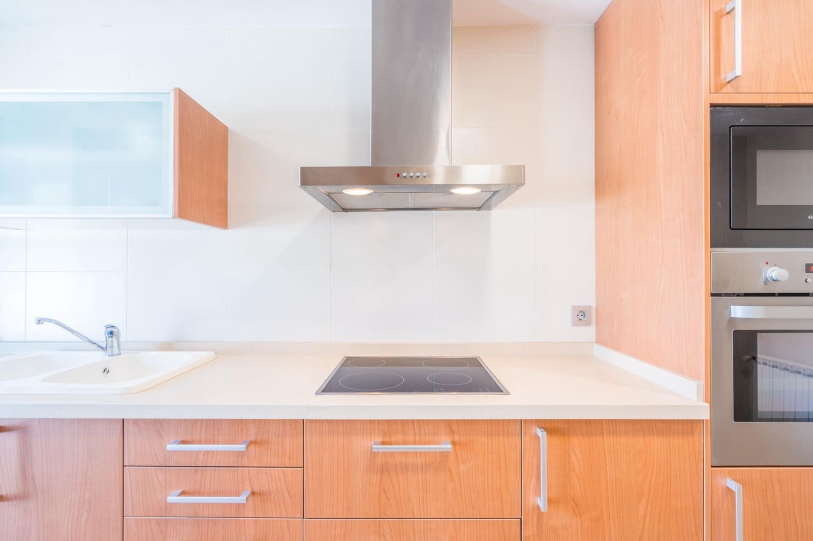 4 camera da letto Villetta a Schiera in vendita in San Antonio de Benageber con piscina garage - 450.000 € (Rif: 9791218)