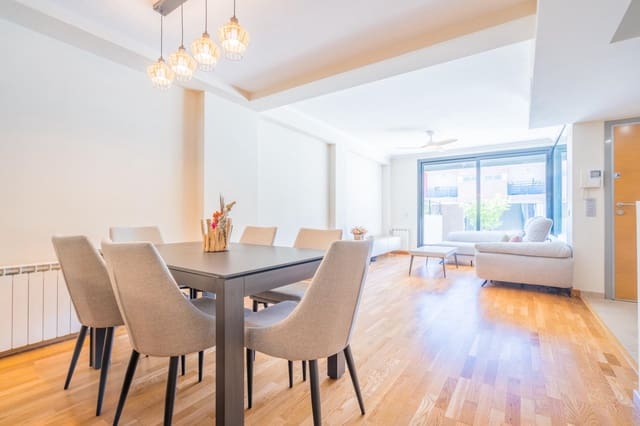 4 camera da letto Villetta a Schiera in vendita in San Antonio de Benagéber con piscina garage - 450.000 € (Rif: 9791218)