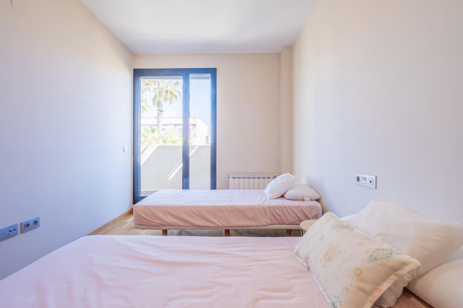 4 camera da letto Villetta a Schiera in vendita in San Antonio de Benageber con piscina garage - 450.000 € (Rif: 9791218)