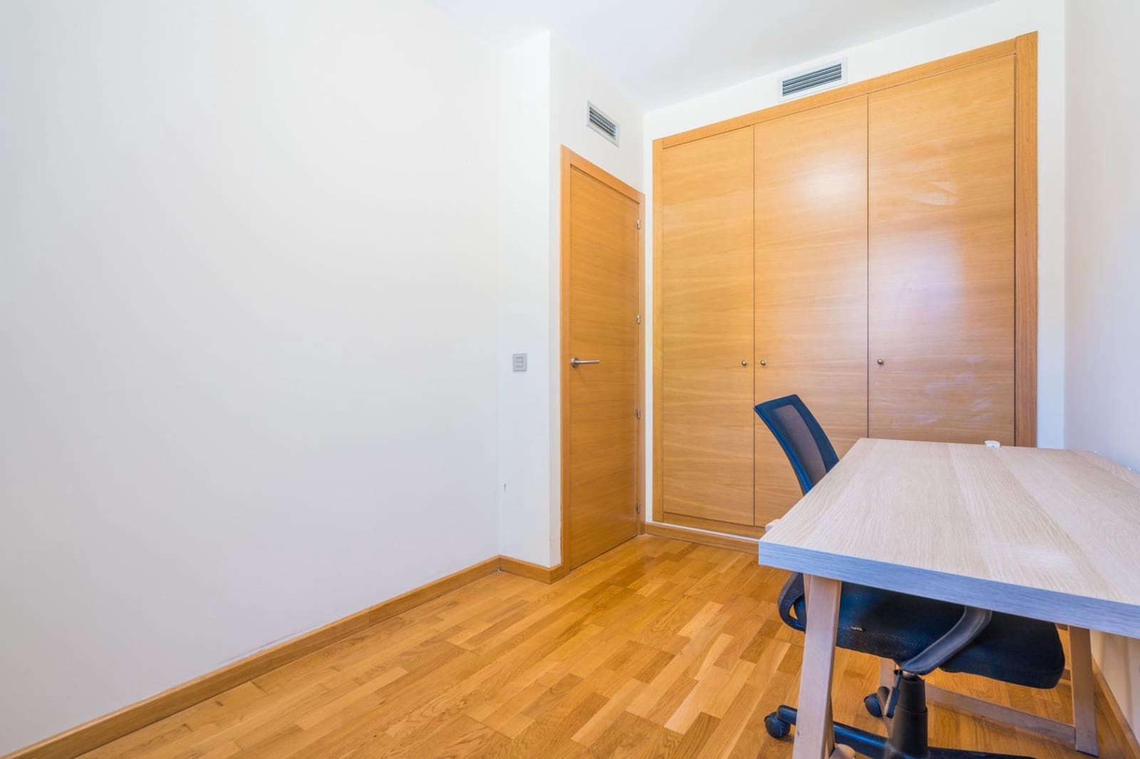 4 camera da letto Villetta a Schiera in vendita in San Antonio de Benageber con piscina garage - 450.000 € (Rif: 9791218)