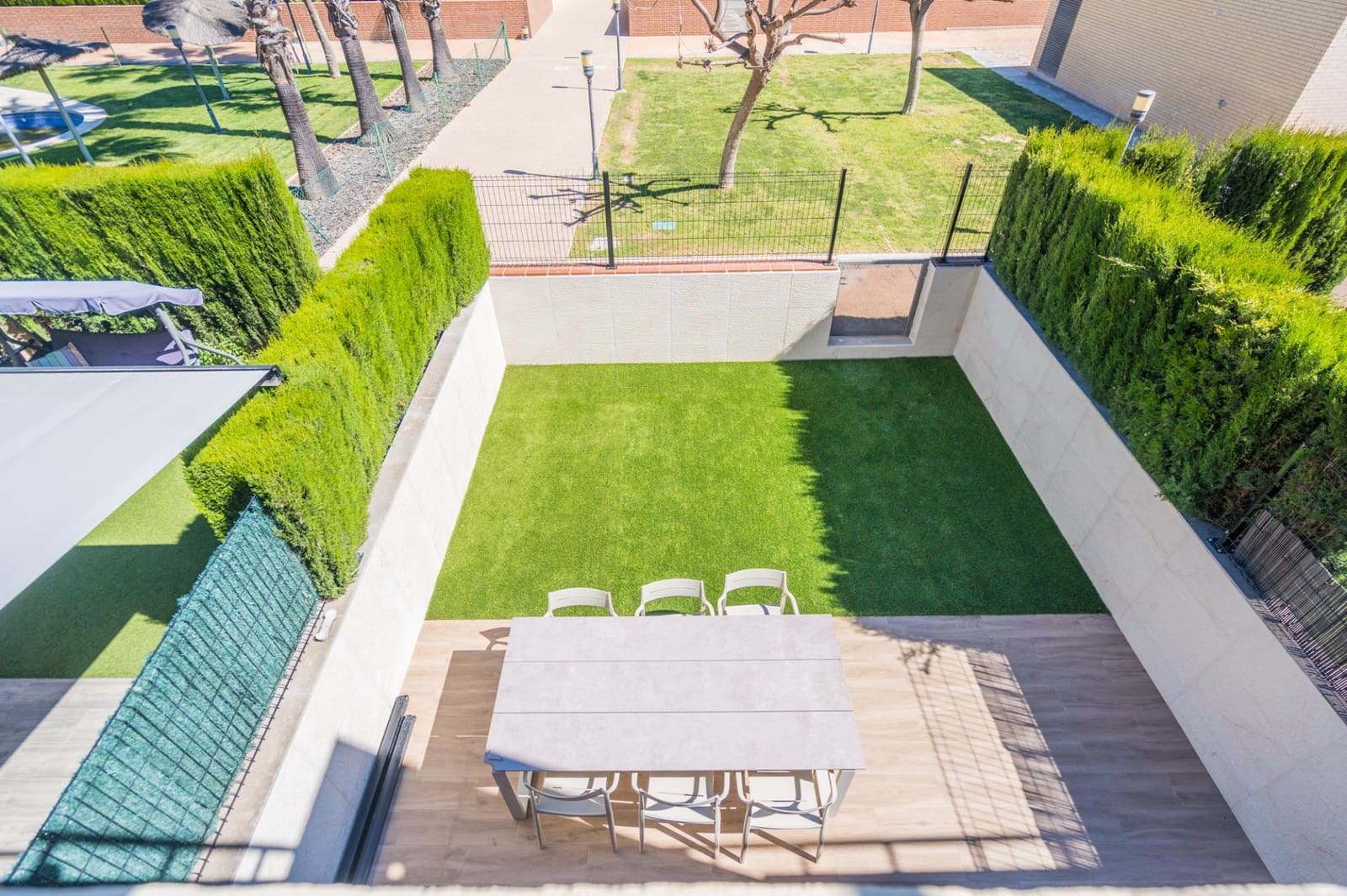 4 camera da letto Villetta a Schiera in vendita in San Antonio de Benageber con piscina garage - 450.000 € (Rif: 9791218)