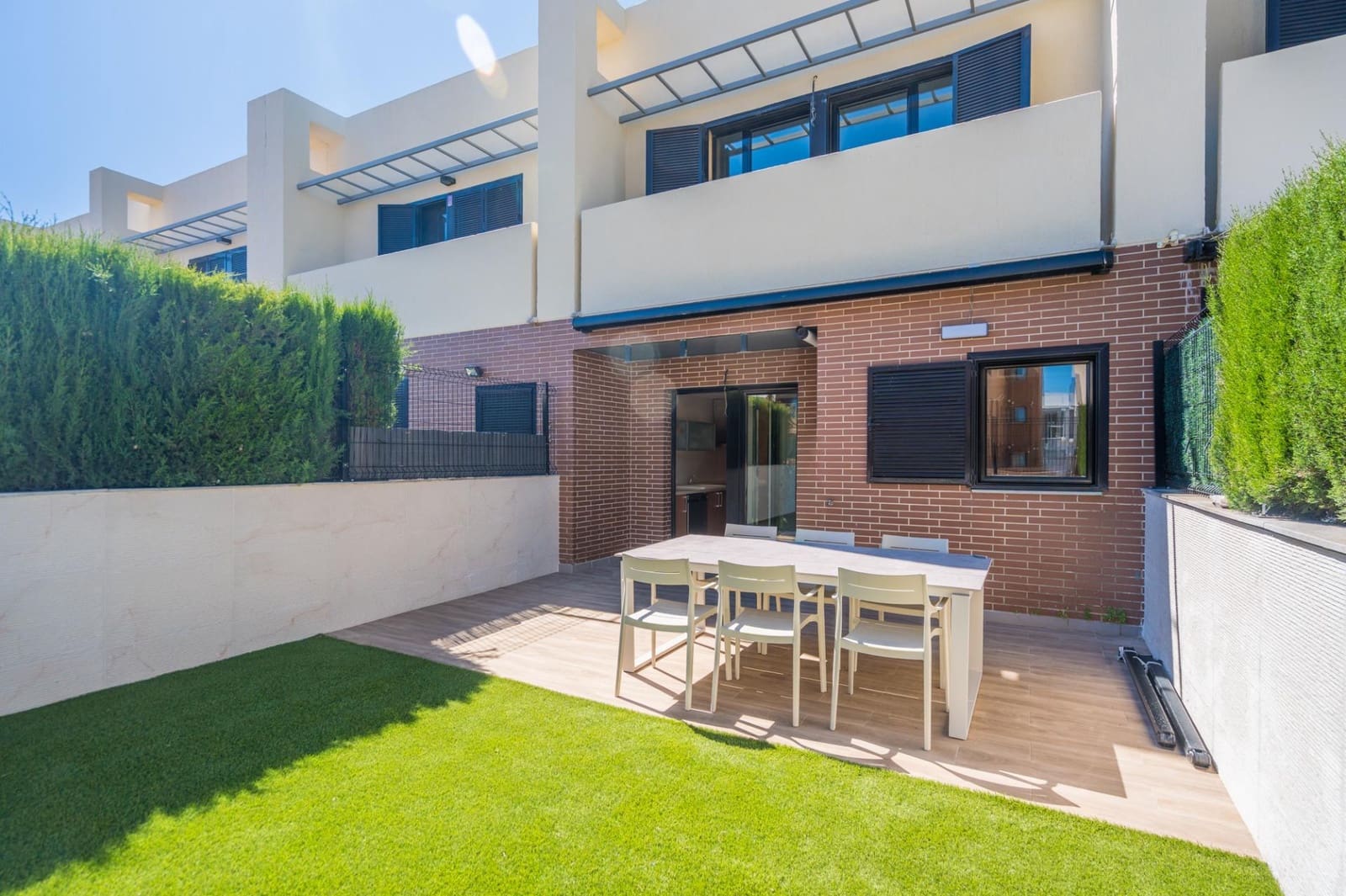 4 camera da letto Villetta a Schiera in vendita in San Antonio de Benageber con piscina garage - 450.000 € (Rif: 9791218)