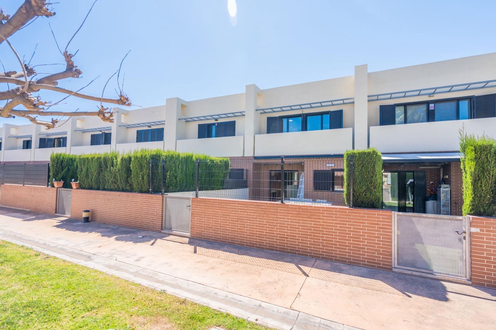 4 camera da letto Villetta a Schiera in vendita in San Antonio de Benageber con piscina garage - 450.000 € (Rif: 9791218)