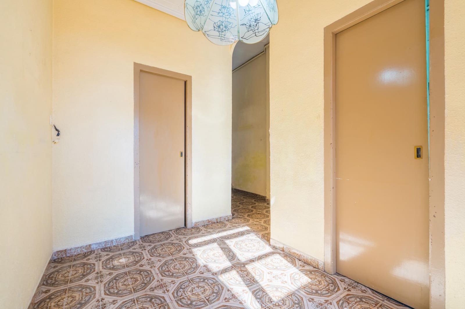 3 sovrum Lägenhet till salu i Valencia stad - 195 000 € (Ref: 9799416)