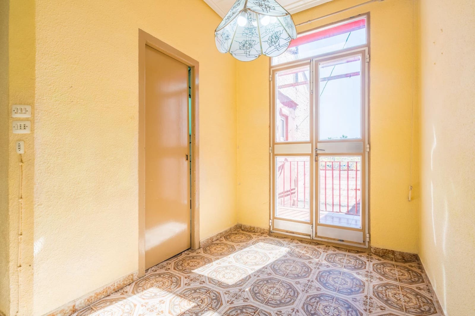 3 sovrum Lägenhet till salu i Valencia stad - 195 000 € (Ref: 9799416)