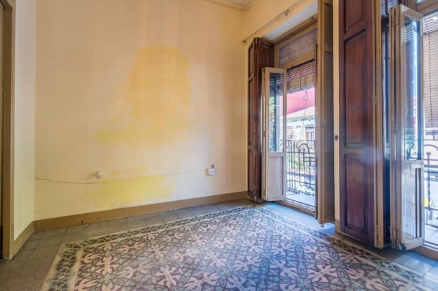 3 sovrum Lägenhet till salu i Cabanyal-Canyamelar, Valencia stad - 195 000 € (Ref: 9799416)
