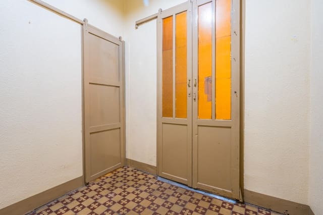 2 quarto Apartamento para venda em Cabanyal-Canyamelar, Valência cidade - 195 000 € (Ref: 9799416)