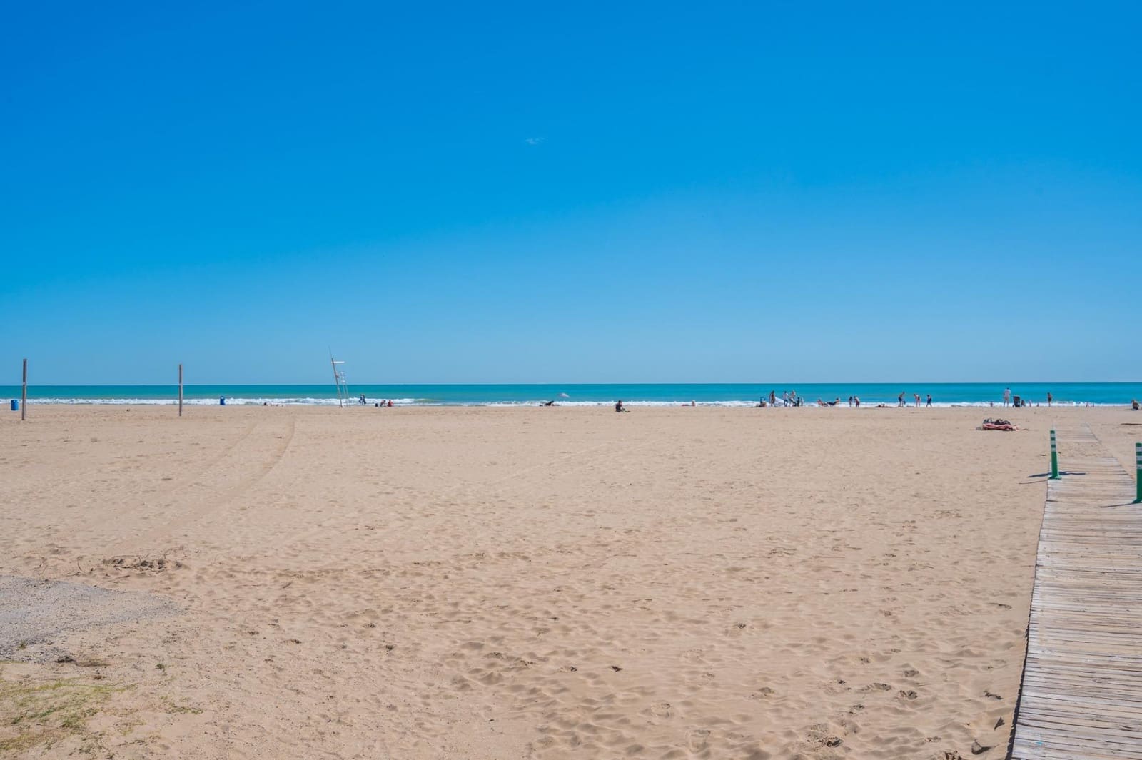 2 bedroom Flat for sale in Valencia city - € 195,000 (Ref: 9799416)