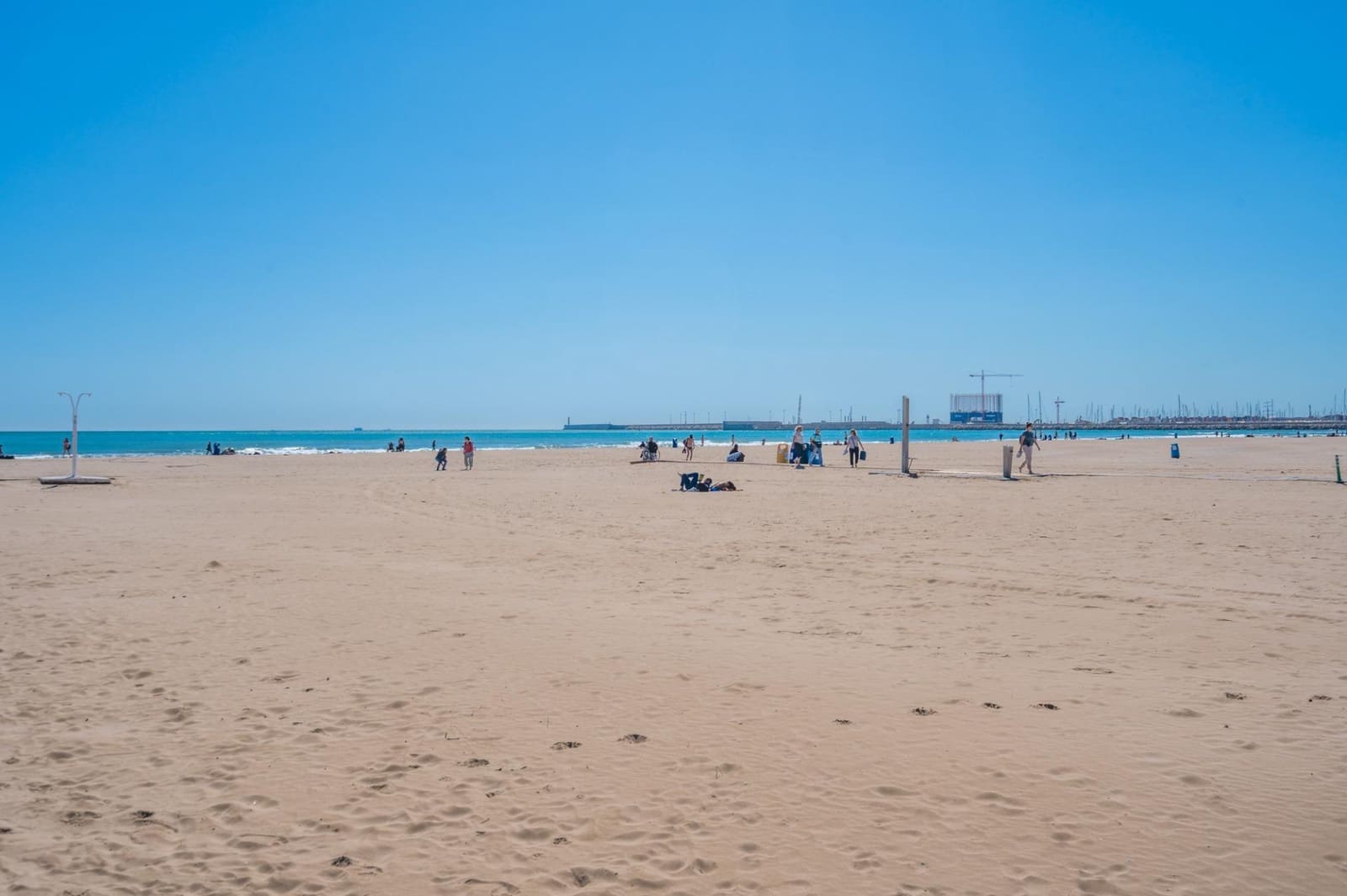 2 bedroom Flat for sale in Valencia city - € 195,000 (Ref: 9799416)