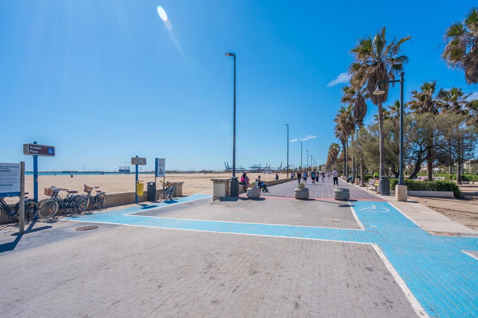 2 bedroom Flat for sale in Valencia city - € 195,000 (Ref: 9799416)