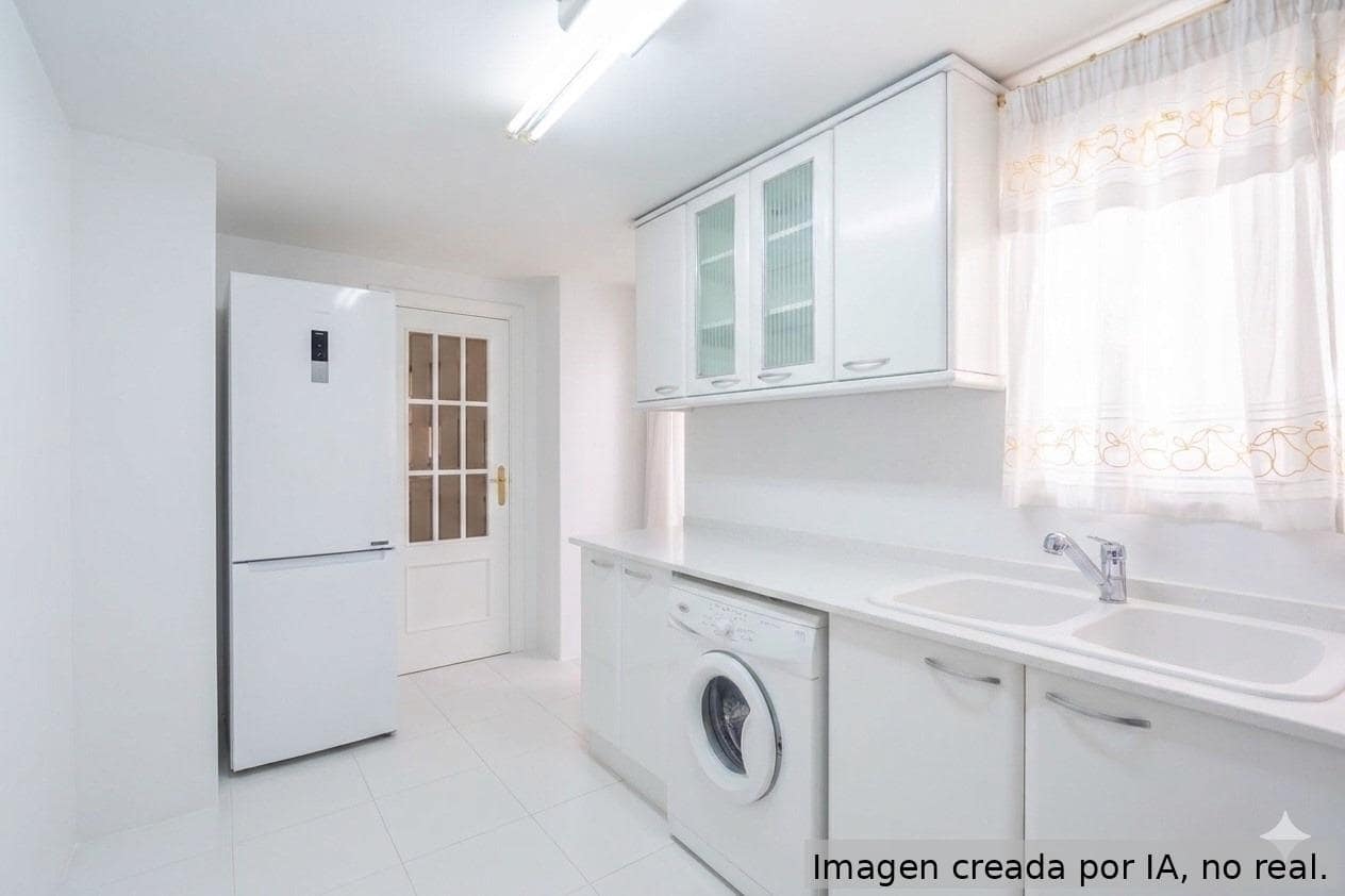 4 Zimmer Wohnung zu verkaufen in Valencia Stadt - 350.000 € (Ref: 9812277)