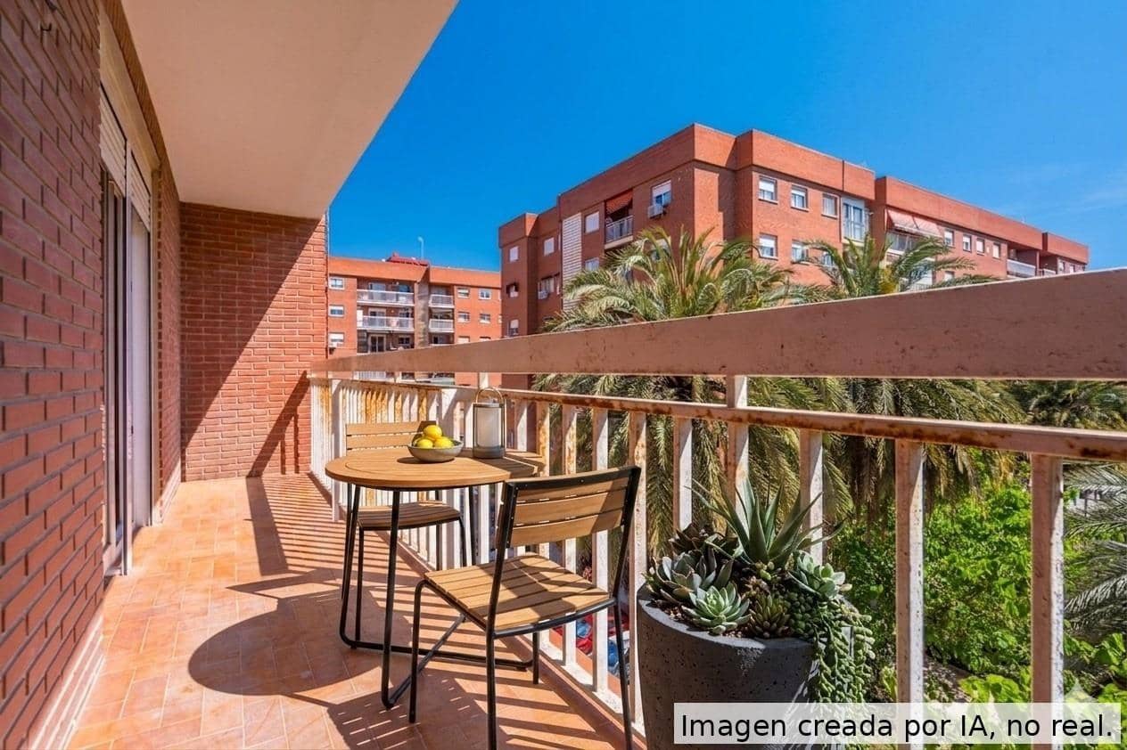 4 Zimmer Wohnung zu verkaufen in Valencia Stadt - 350.000 € (Ref: 9812277)