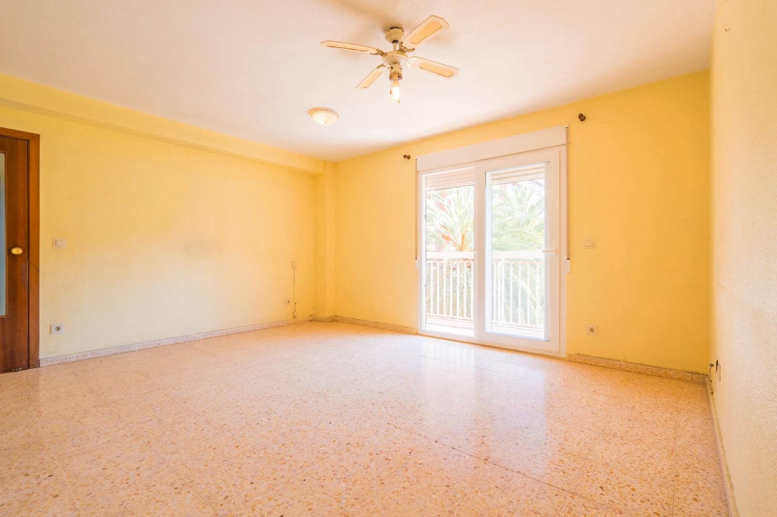 4 Zimmer Wohnung zu verkaufen in Valencia Stadt - 350.000 € (Ref: 9812277)