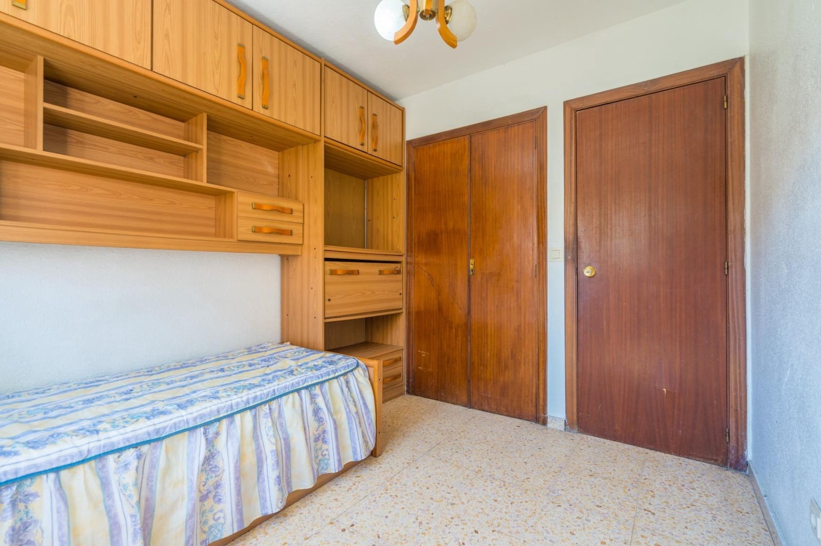 4 Zimmer Wohnung zu verkaufen in Valencia Stadt - 350.000 € (Ref: 9812277)