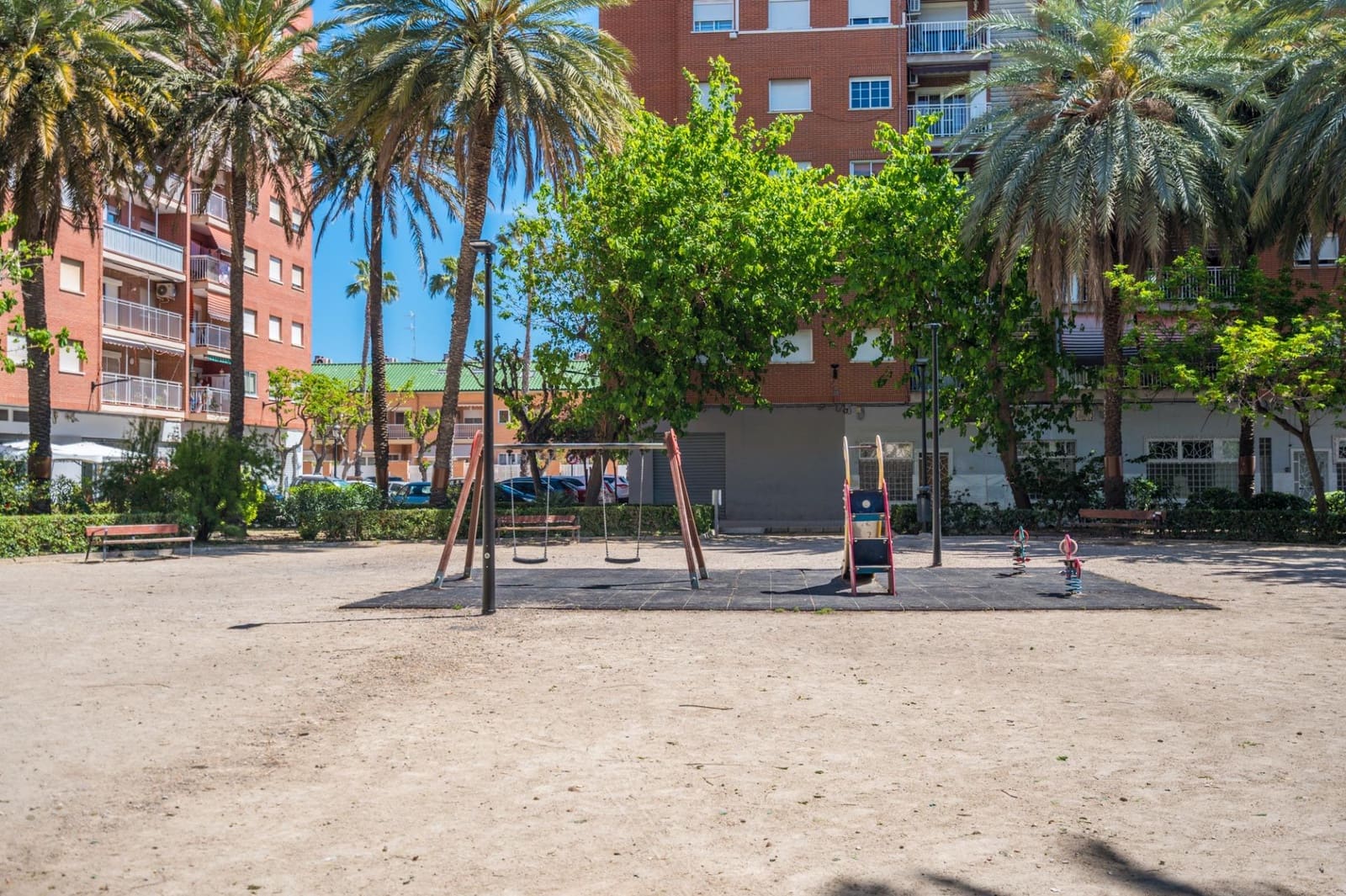 4 Zimmer Wohnung zu verkaufen in Valencia Stadt - 350.000 € (Ref: 9812277)