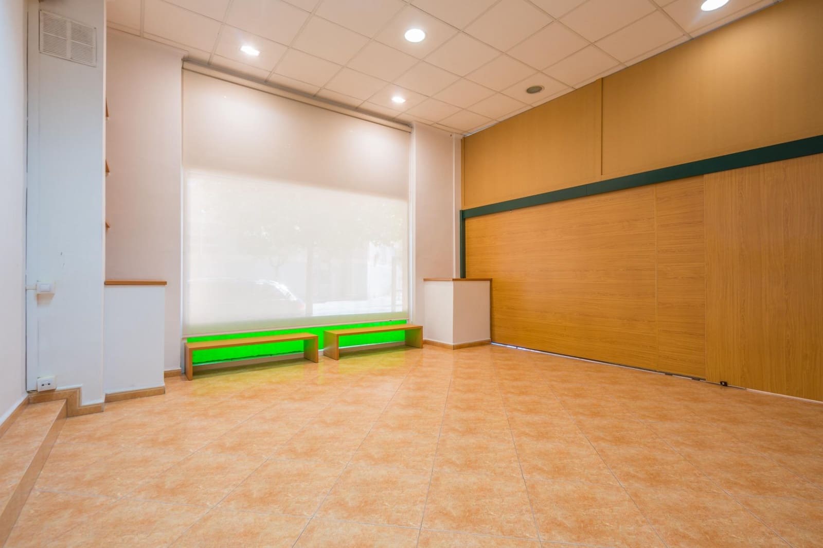 Gewerbe zu verkaufen in Benimamet - 180.000 € (Ref: 9812278)