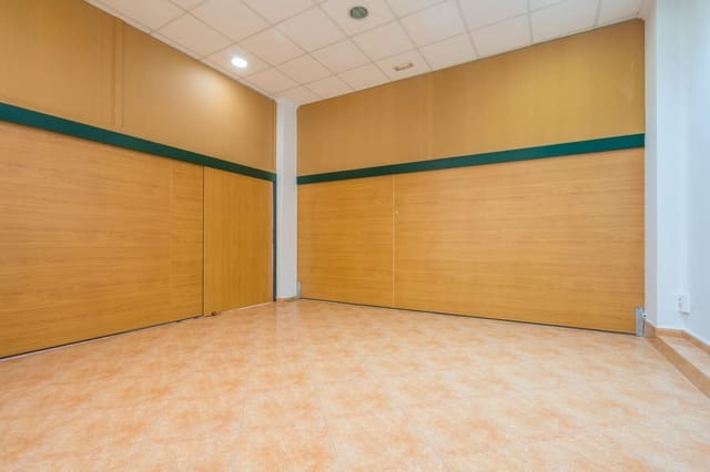 Gewerbe zu verkaufen in Benimamet, València Stadt - 180.000 € (Ref: 9812278)