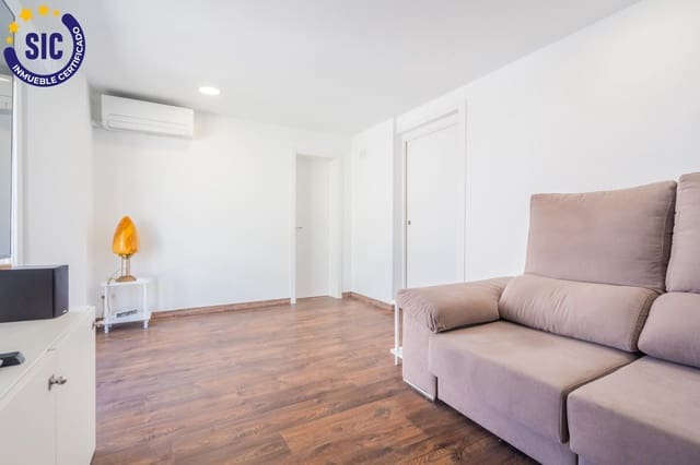 3 slaapkamer Flat te koop in Benicalap, Valencia stad - € 240.000 (Ref: 9839469)