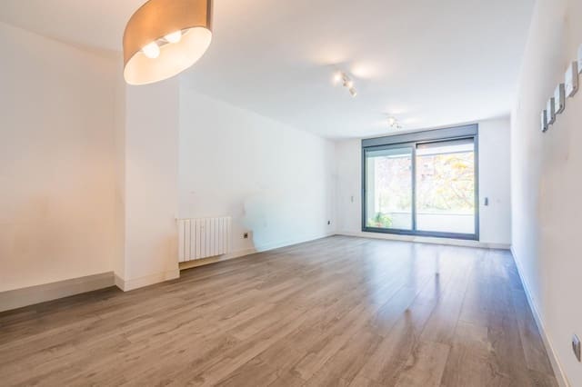 3 soverom Leilighet til salgs i Valencia by med svømmebasseng garasje - € 465 000 (Ref: 9846582)