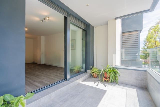 3 soverom Leilighet til salgs i Valencia by med svømmebasseng garasje - € 465 000 (Ref: 9846582)