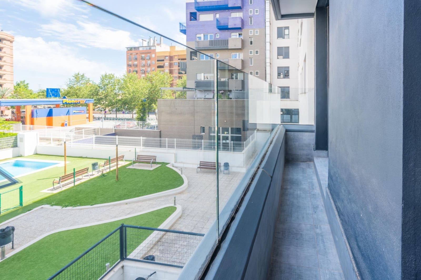 3 bedroom Flat for sale in Valencia city with pool garage - € 465,000 (Ref: 9846582)